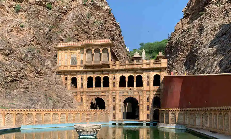 Jaipur Ajmer Pushkar Udaipur 4N 5D Tour Package