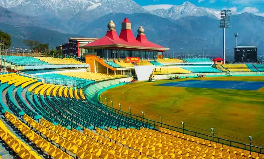 Delhi to Dalhousie Dharamshala Manali 5N 6D Taxi Package