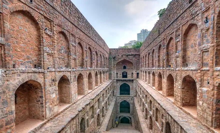 Delhi to Manali Dharamshala Dalhousie Amritsar 7N 8D Taxi Package