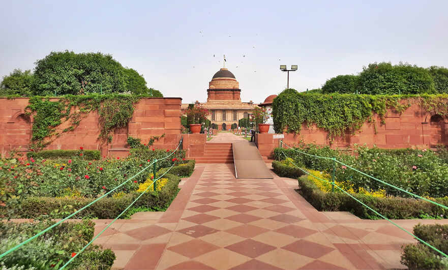 Delhi to overnight trip to Jaipur and Pushkar Tour