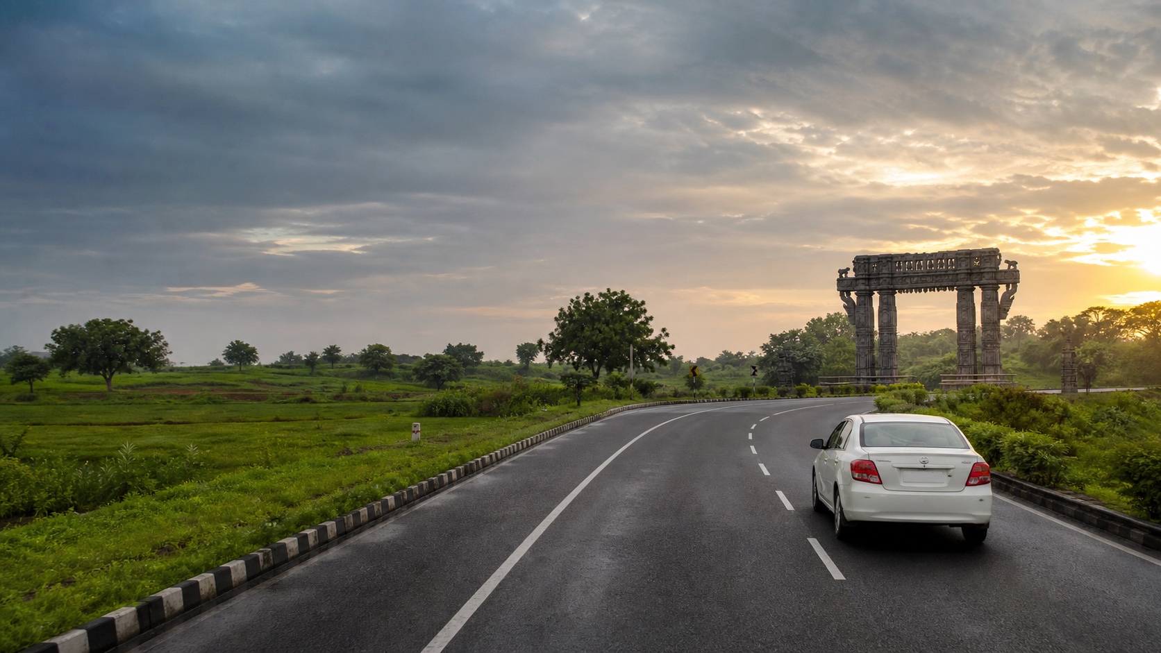 Hyderabad to Warangal Road Trip: Route, Stops and Cab Planning