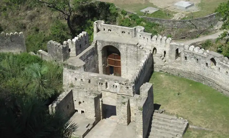 Kangra-Fort
